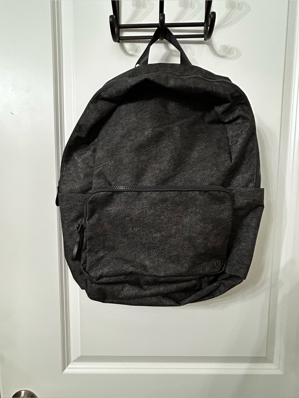 NWT Large Lululemon Everyday Tech Canvas Black & Gray Backpack
